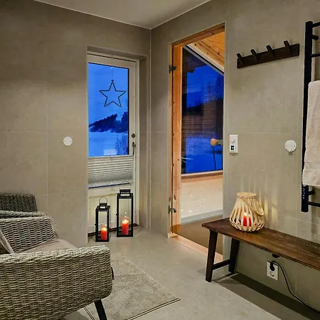 By Langfjorden With Sauna And Midnight Sun Holiday home