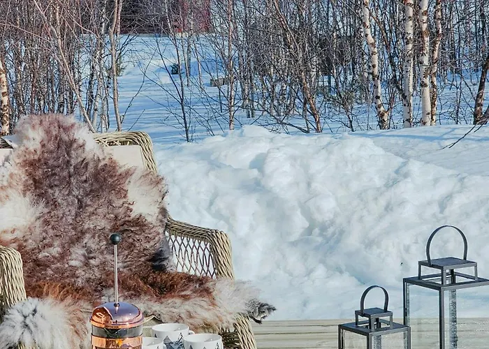 By Langfjorden With Sauna And Midnight Sun